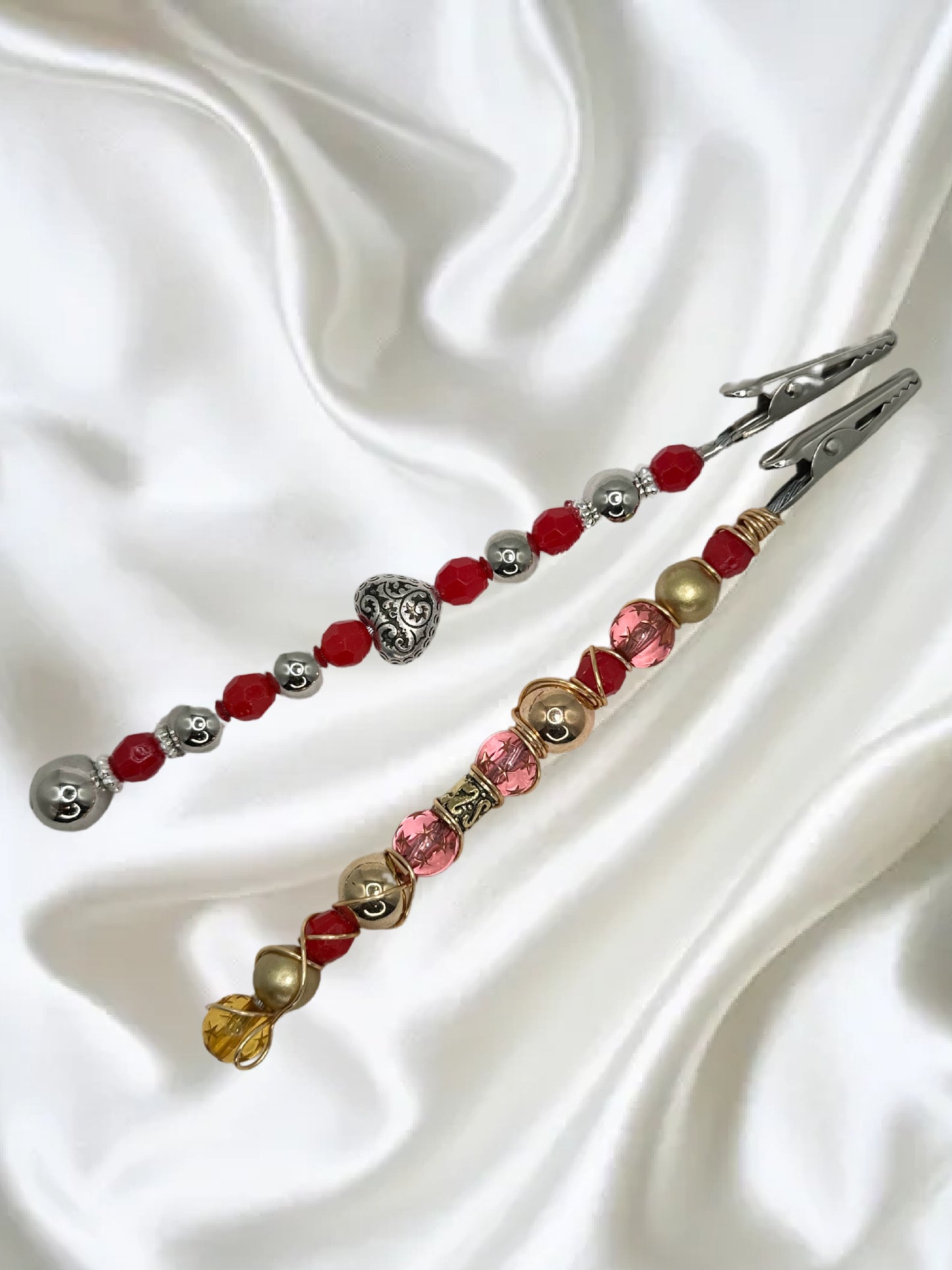 Red & Gold Roach Clip